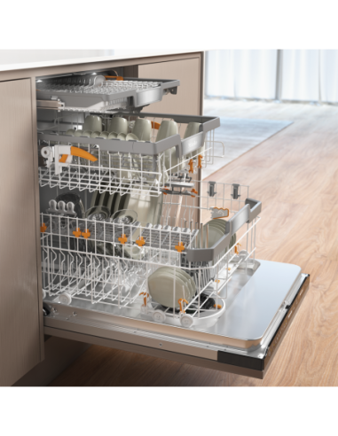 G 7793 SCVi AD 125 Gala Ed.