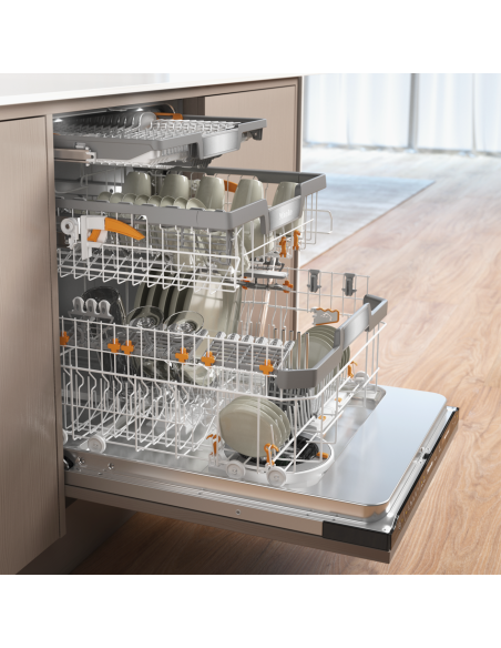 G 7793 SCVi AD 125 Gala Ed.